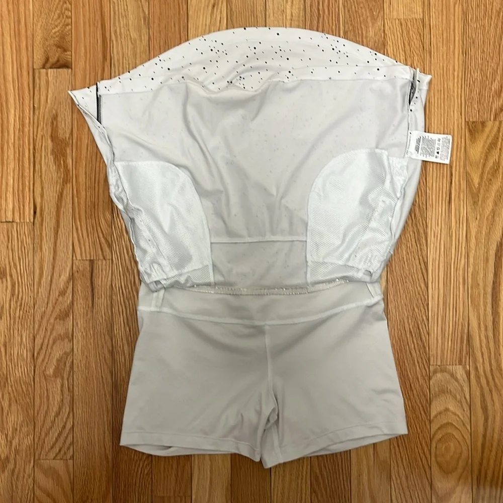 Nike White Speckled Golf Athletic Lined‎ Skirt Size Large